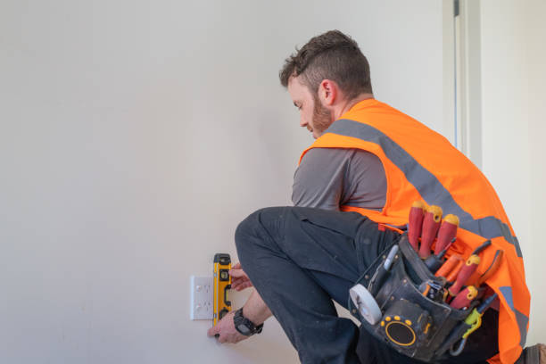 Best Local Electrician Companies  in Hillsboro, TX